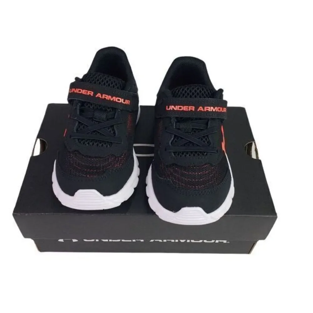 Under Armour‎ Assert 9 Alternate Closure Running Shoe, Black/Red Size 8 /Cm 15